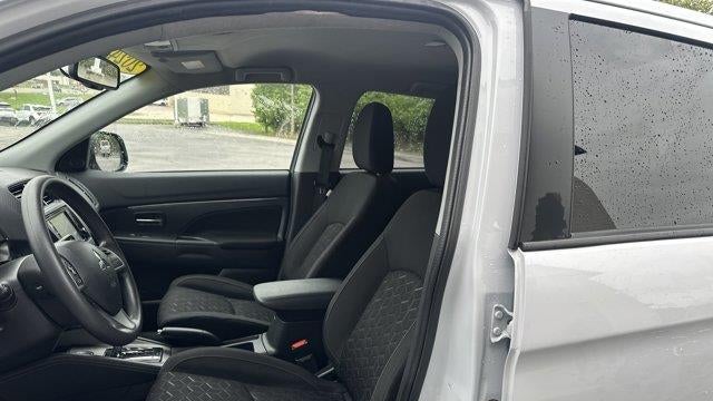 2024 Mitsubishi Outlander Sport S