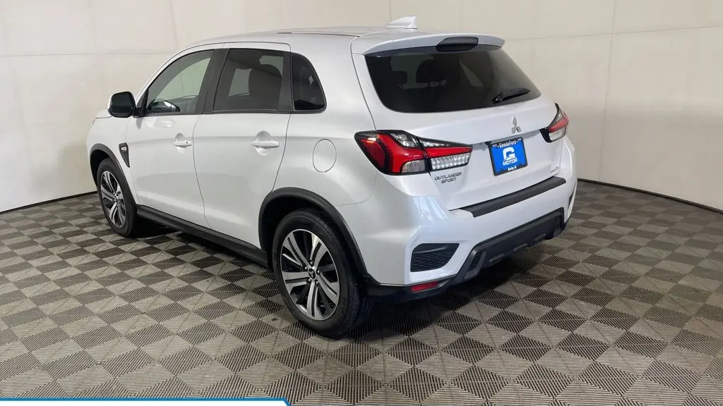 2024 Mitsubishi Outlander Sport S