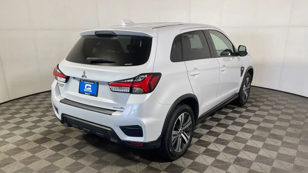 2024 Mitsubishi Outlander Sport S