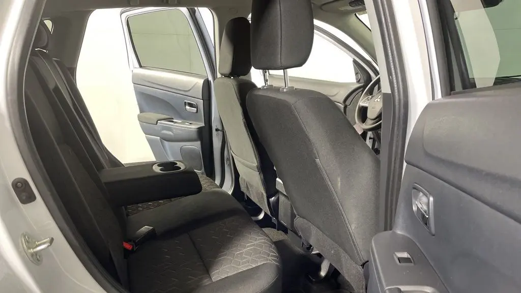 2024 Mitsubishi Outlander Sport S