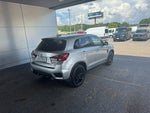 2024 Outlander Sport Thumbnail 3