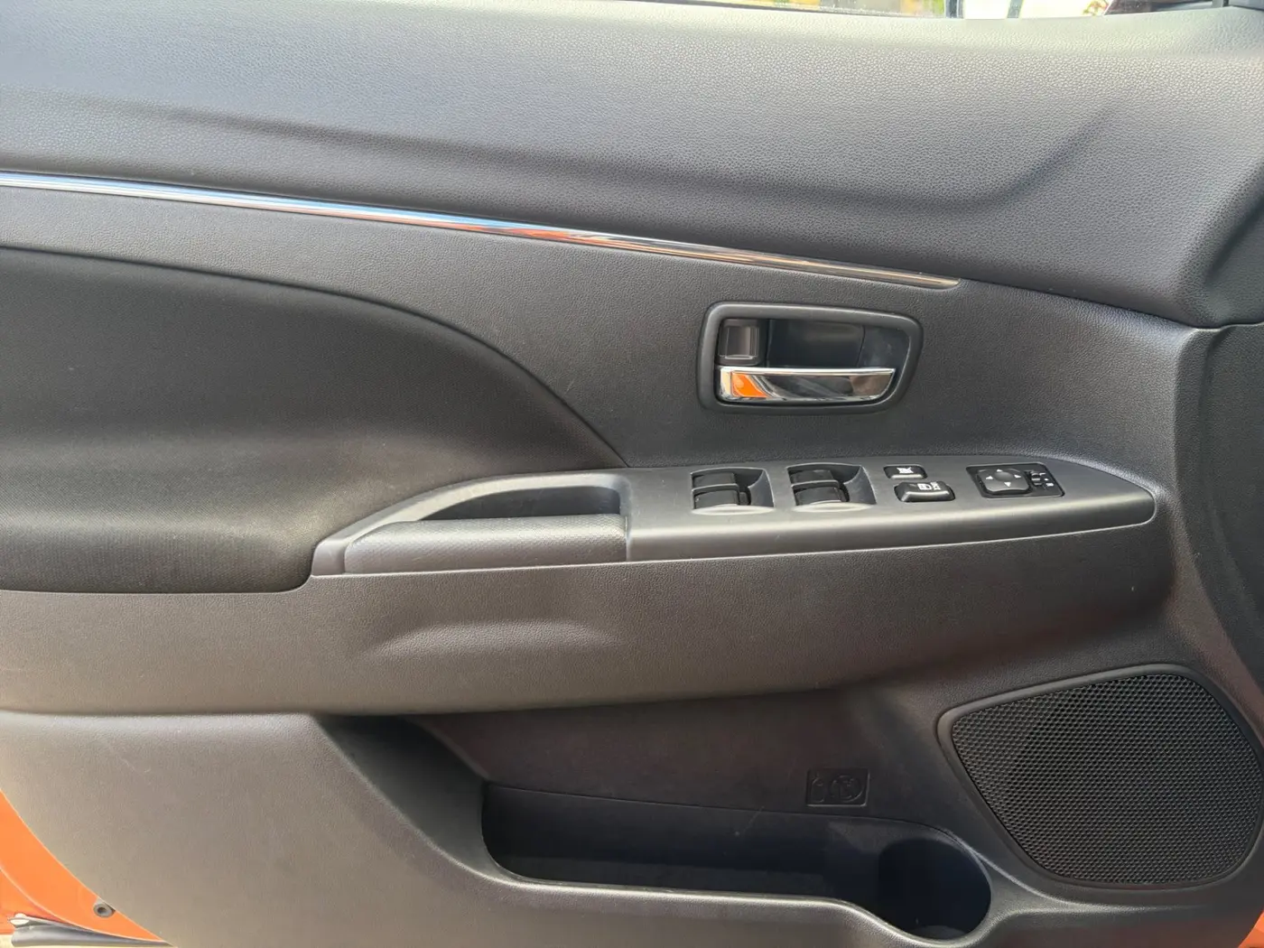 2024 Mitsubishi Outlander - $17,300