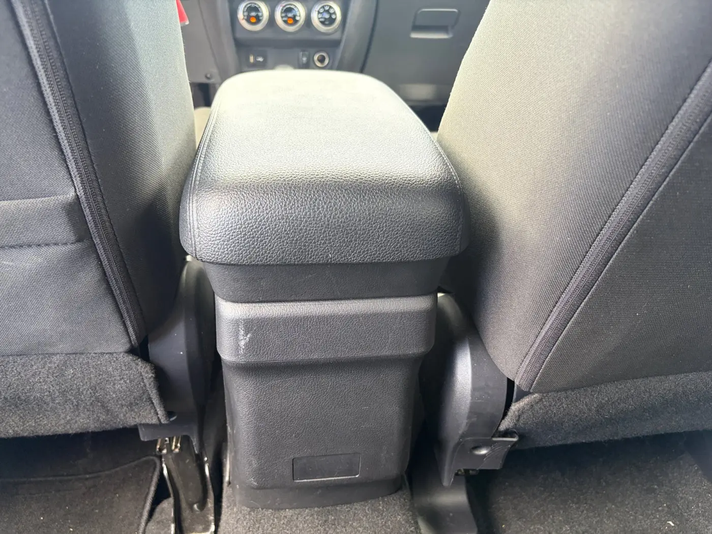2024 Mitsubishi Outlander - $17,300