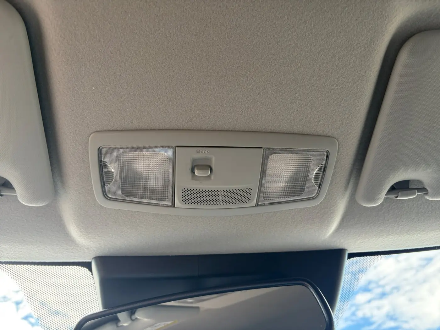2024 Mitsubishi Outlander - $17,300