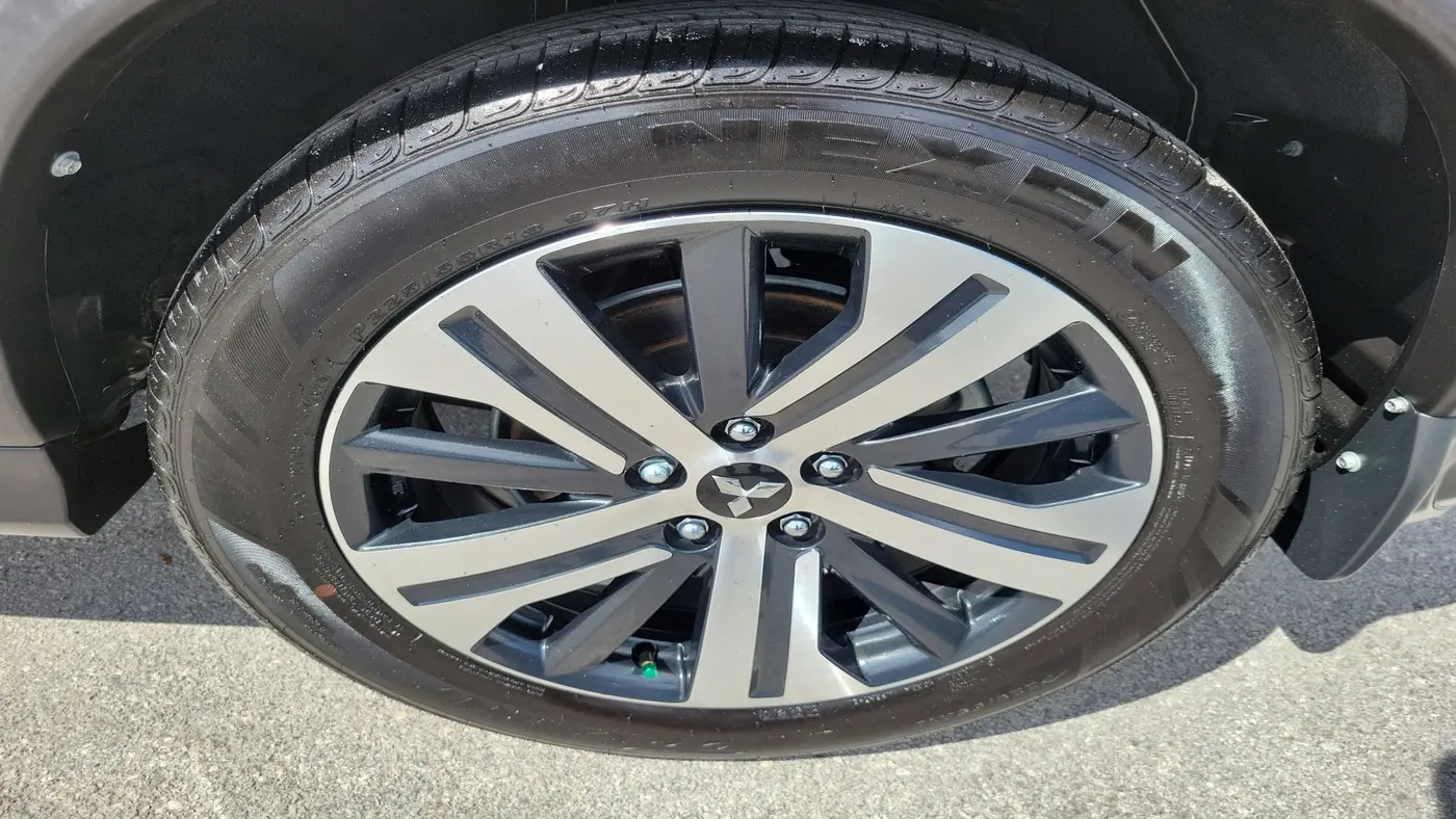 2025 Mitsubishi Outlander Sport S