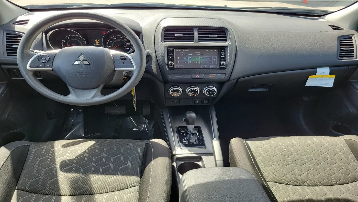 2025 Mitsubishi Outlander Sport S