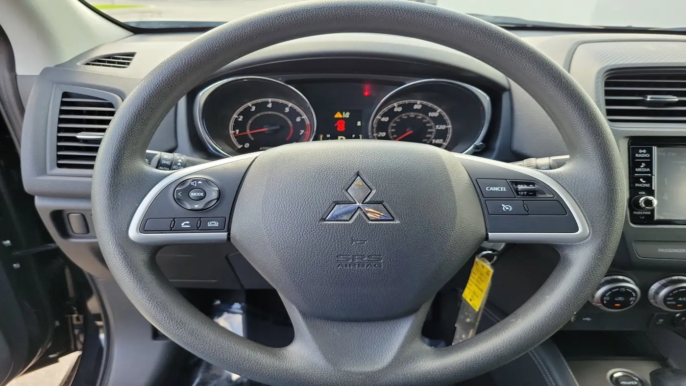 2025 Mitsubishi Outlander Sport S