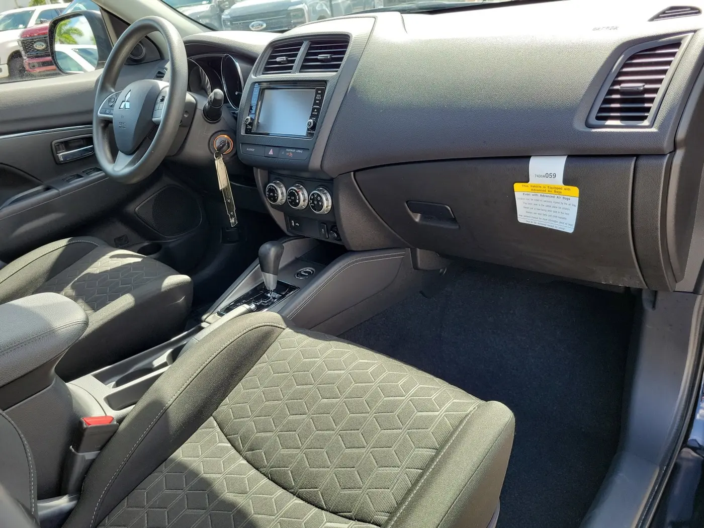 2025 Mitsubishi Outlander - $19,790