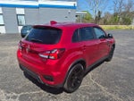 2024 Outlander Sport Thumbnail 3