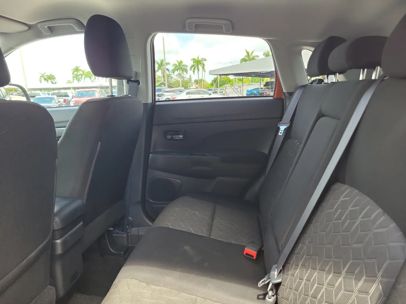 2024 Mitsubishi Outlander - $15,990