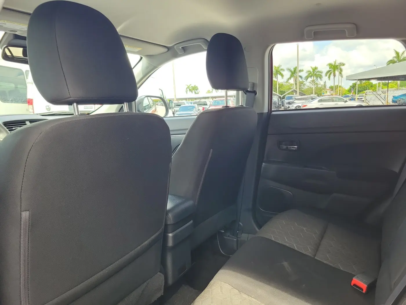 2024 Mitsubishi Outlander - $15,990