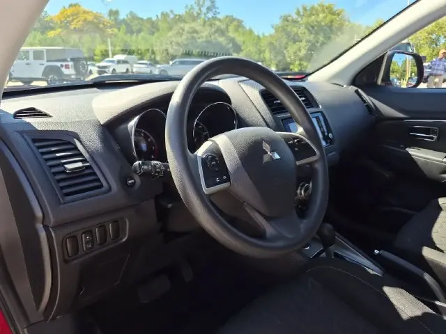 2024 Mitsubishi Outlander - $17,868