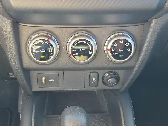 2024 Mitsubishi Outlander - $17,868