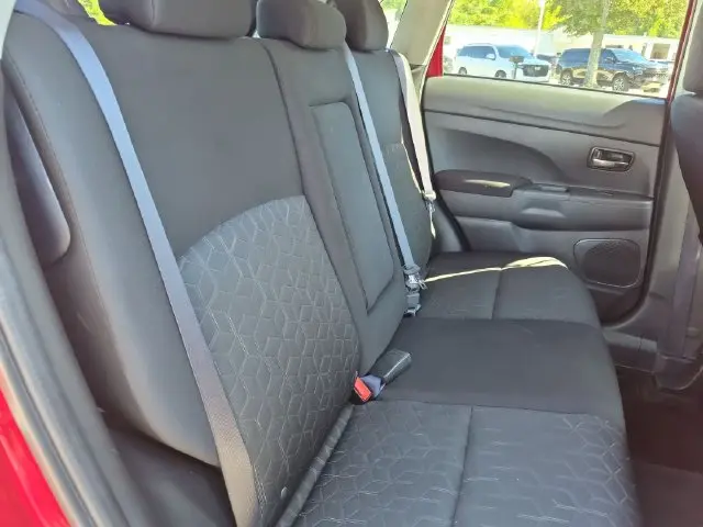 2024 Mitsubishi Outlander - $17,868