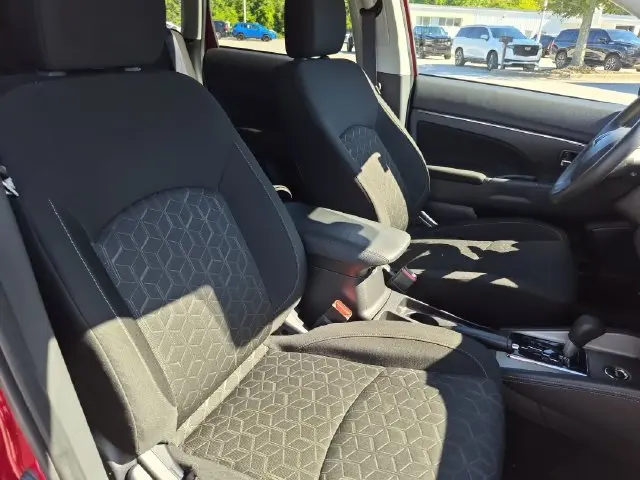 2024 Mitsubishi Outlander - $17,868