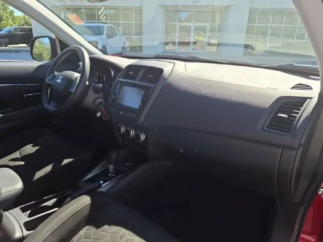 2024 Mitsubishi Outlander - $17,868