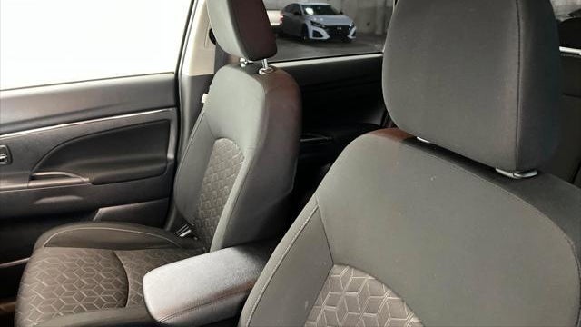 2025 Mitsubishi Outlander Sport S