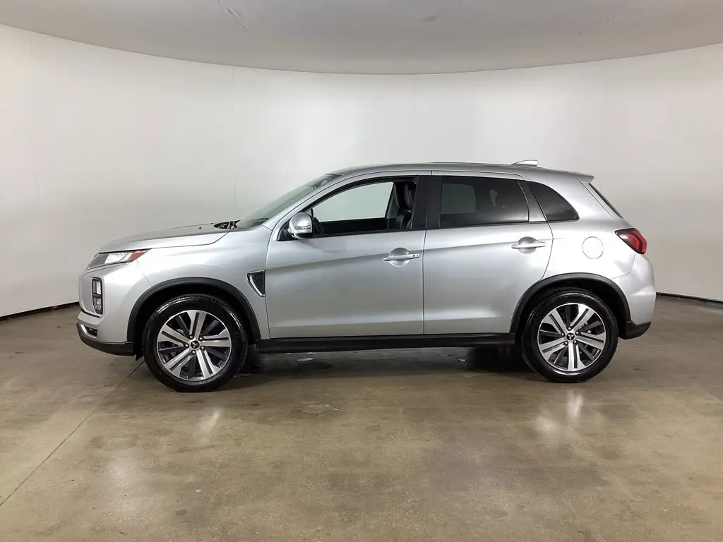 2024 Mitsubishi Outlander - $17,564