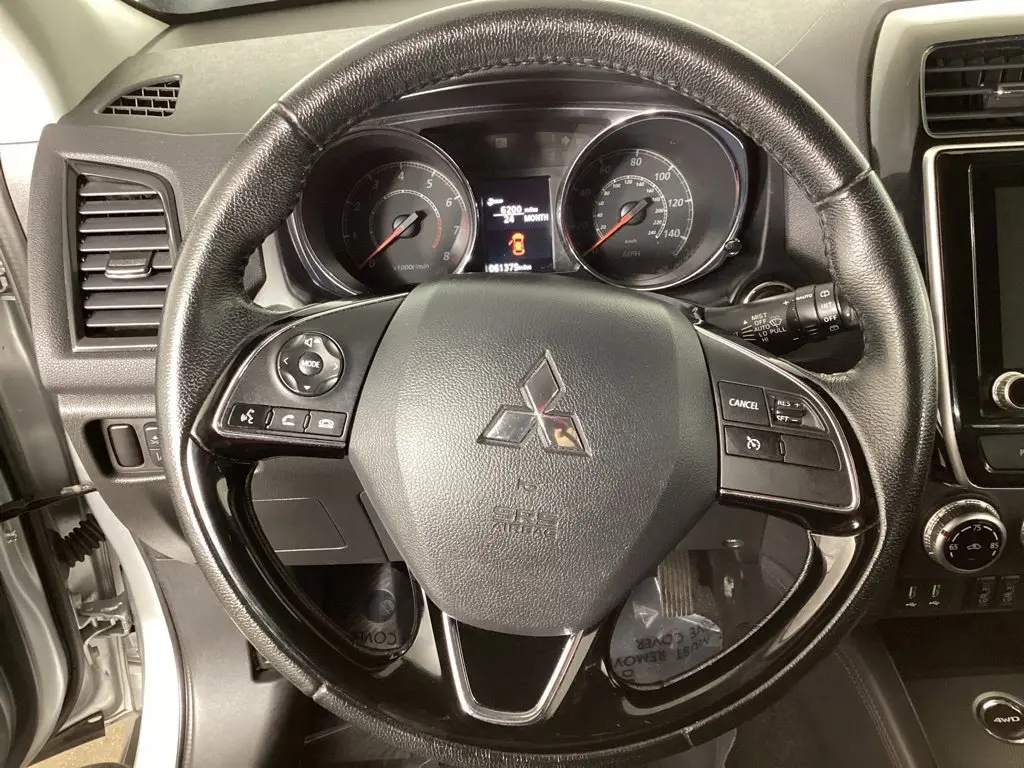 2024 Mitsubishi Outlander - $17,564