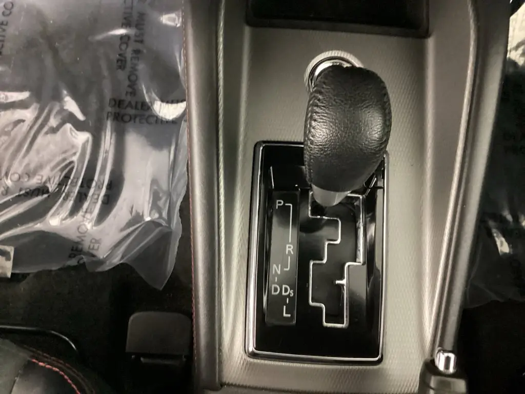 2024 Mitsubishi Outlander - $17,564