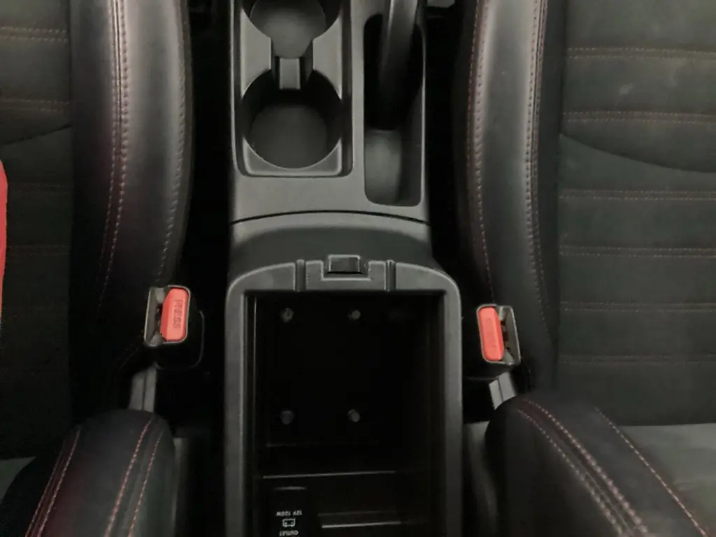 2024 Mitsubishi Outlander - $17,564