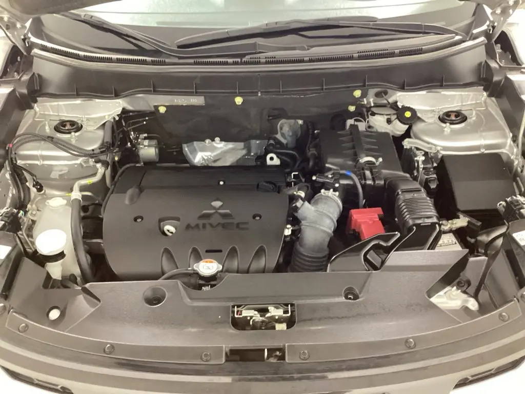 2024 Mitsubishi Outlander - $17,564