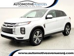 2024 Outlander Sport Thumbnail 1