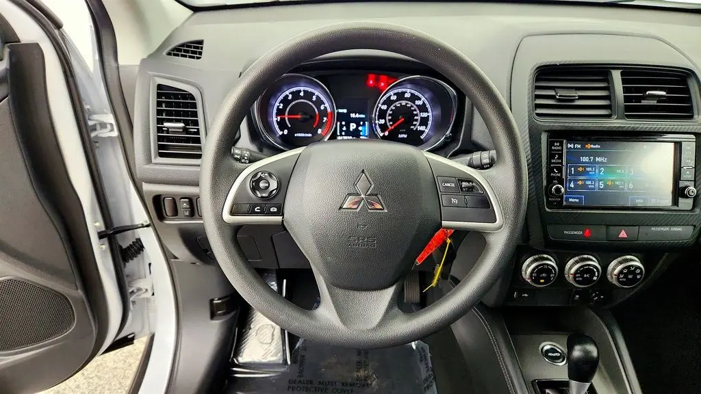 2024 Mitsubishi Outlander - $17,995
