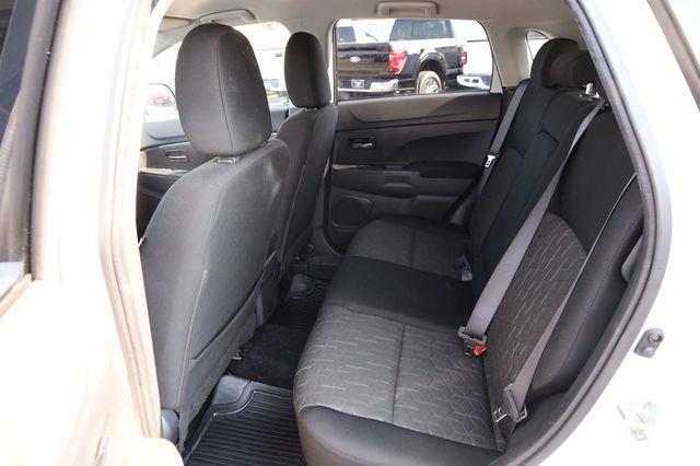 2024 Mitsubishi Outlander - $19,520