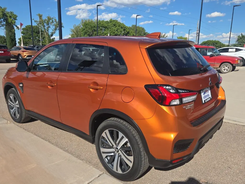 2024 Mitsubishi Outlander - $17,791