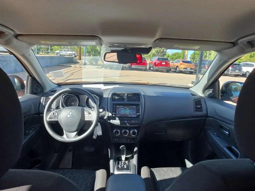 2024 Mitsubishi Outlander - $17,791