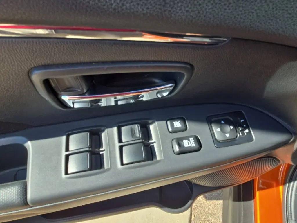 2024 Mitsubishi Outlander - $17,791
