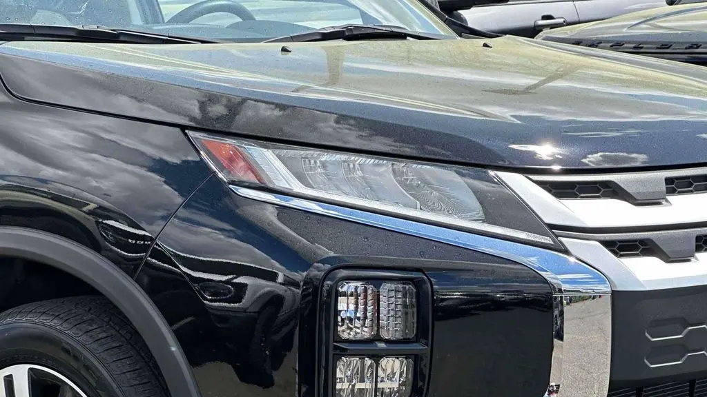 2025 Mitsubishi Outlander Sport S