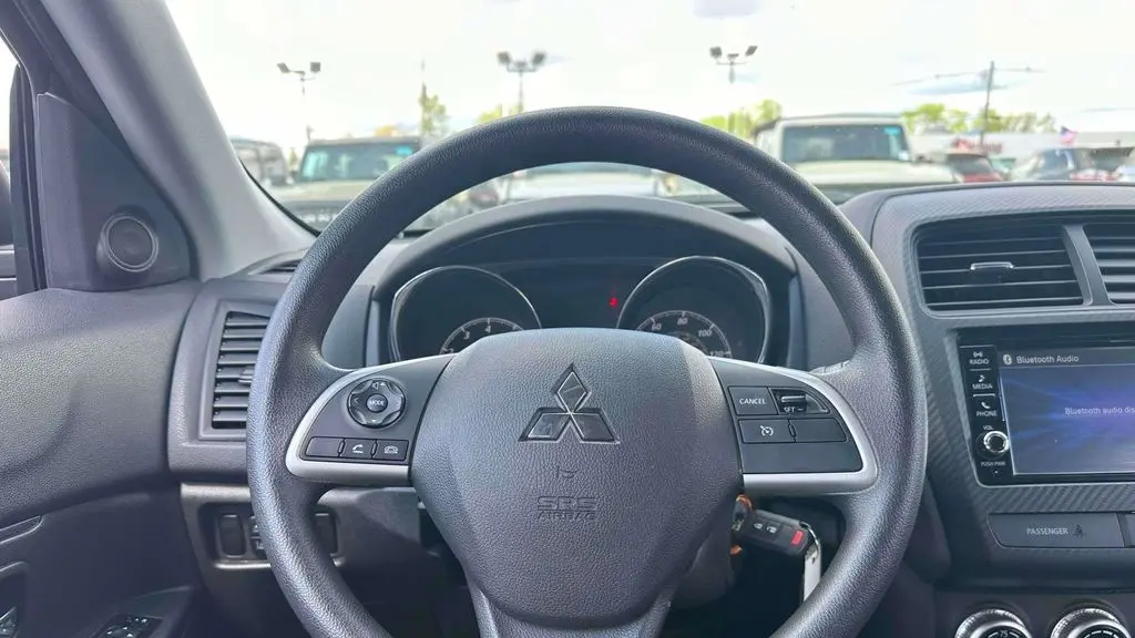 2025 Mitsubishi Outlander Sport S