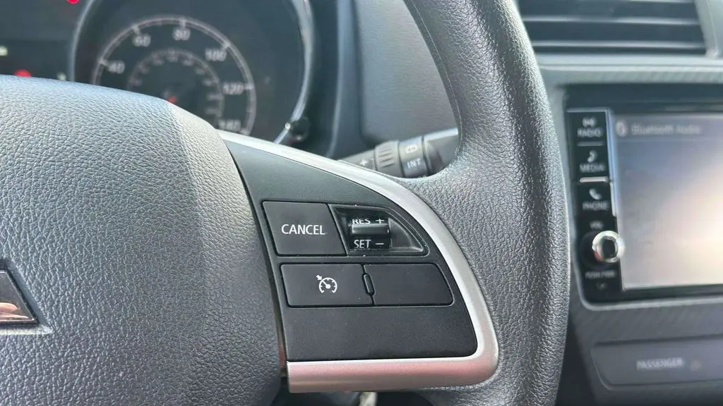 2025 Mitsubishi Outlander Sport S