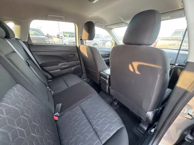 2026 Mitsubishi Outlander - $20,400