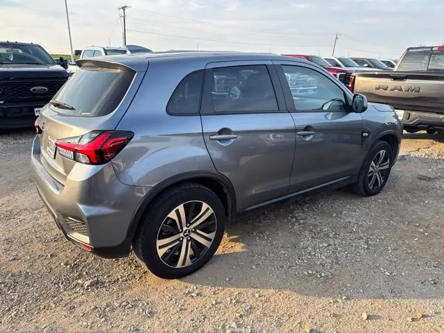 2026 Mitsubishi Outlander - $20,400