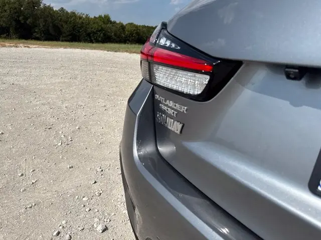 2026 Mitsubishi Outlander - $20,400