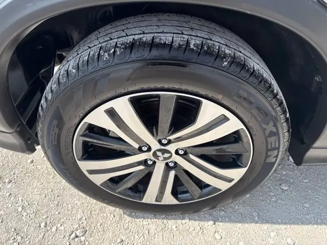 2026 Mitsubishi Outlander - $20,400