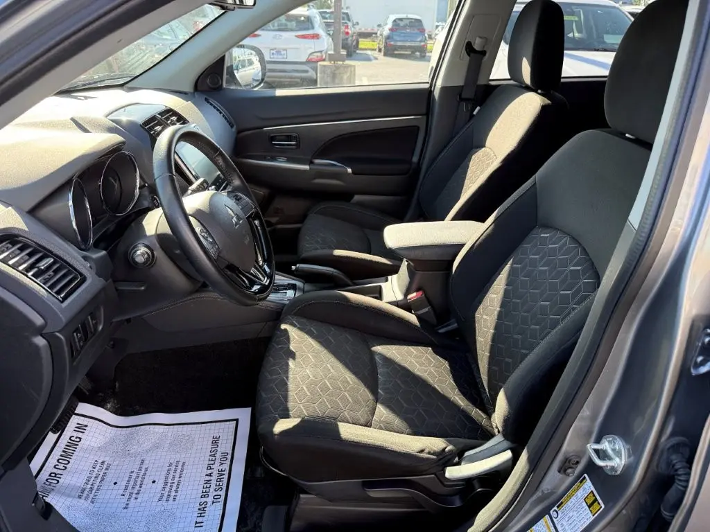 2021 Mitsubishi Outlander - $15,000