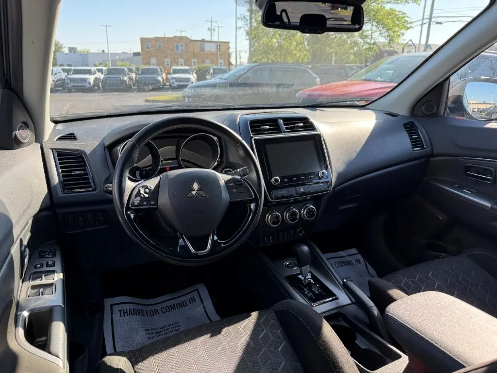 2021 Mitsubishi Outlander - $15,000