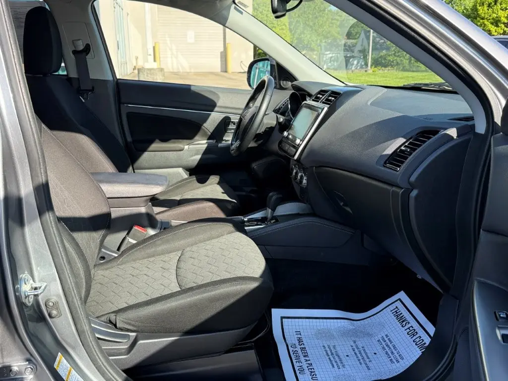 2021 Mitsubishi Outlander - $15,000