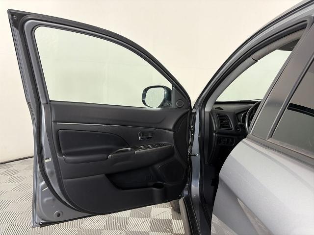 2024 Mitsubishi Outlander - $17,398