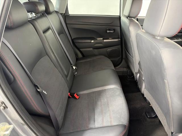 2024 Mitsubishi Outlander - $17,398
