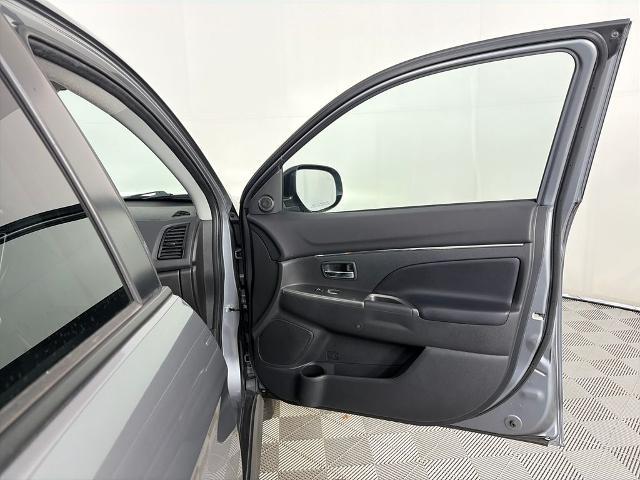 2024 Mitsubishi Outlander - $17,398