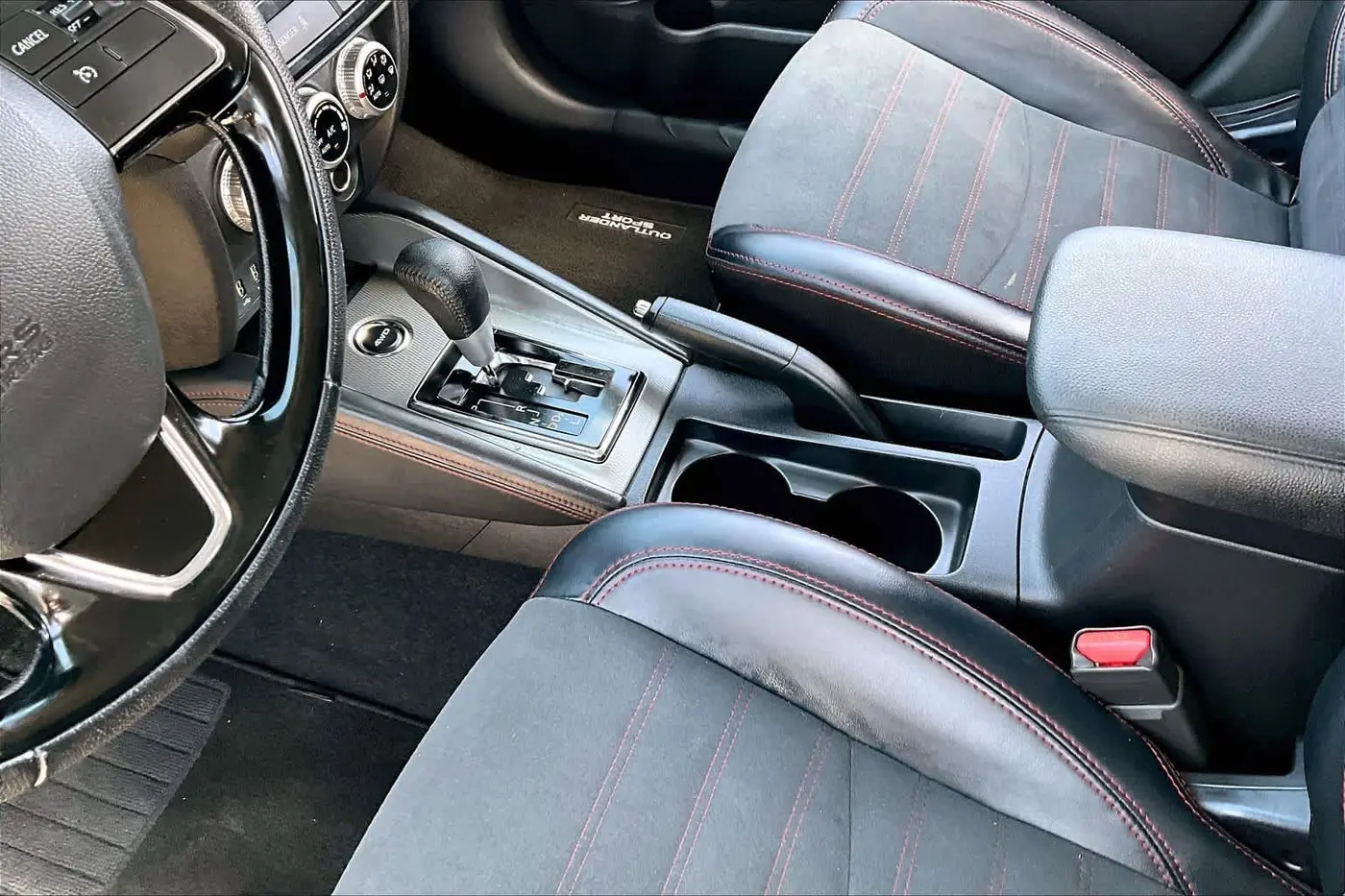 2024 Mitsubishi Outlander - $15,971