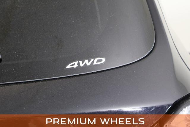 2025 Mitsubishi Outlander - $18,400