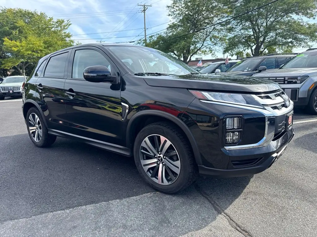2024 Mitsubishi Outlander - $18,900