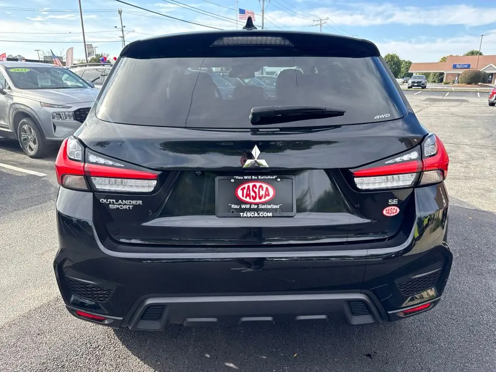 2024 Mitsubishi Outlander - $18,900