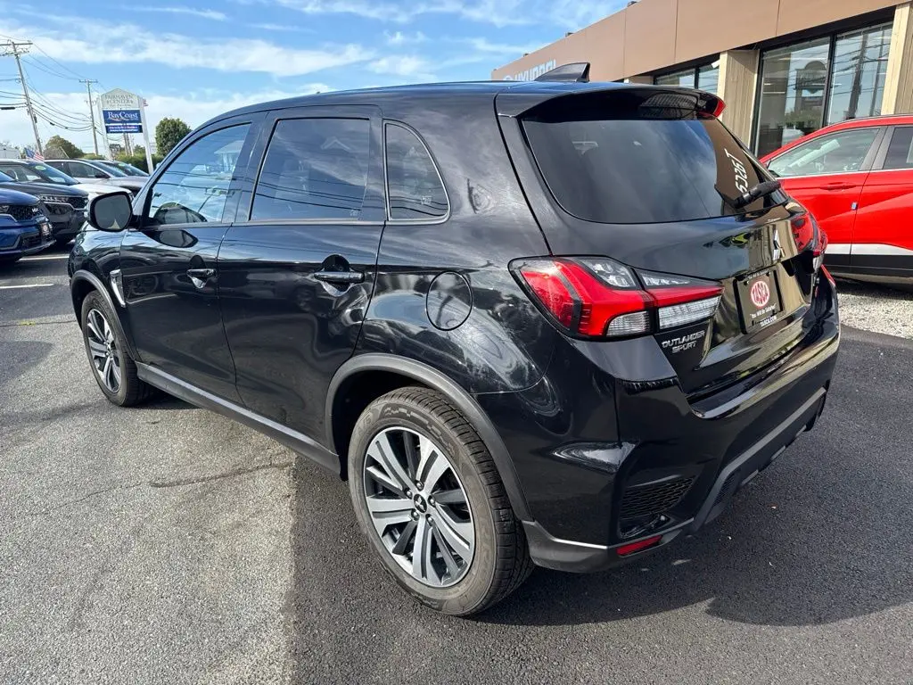 2024 Mitsubishi Outlander - $18,900